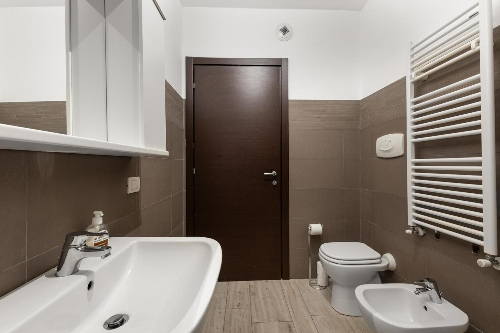 Monolocale Con Balcone Self Check In Sempione Appartement