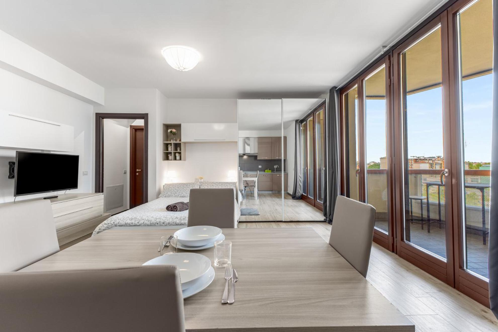 Appartement Monolocale Con Balcone Self Check In Sempione