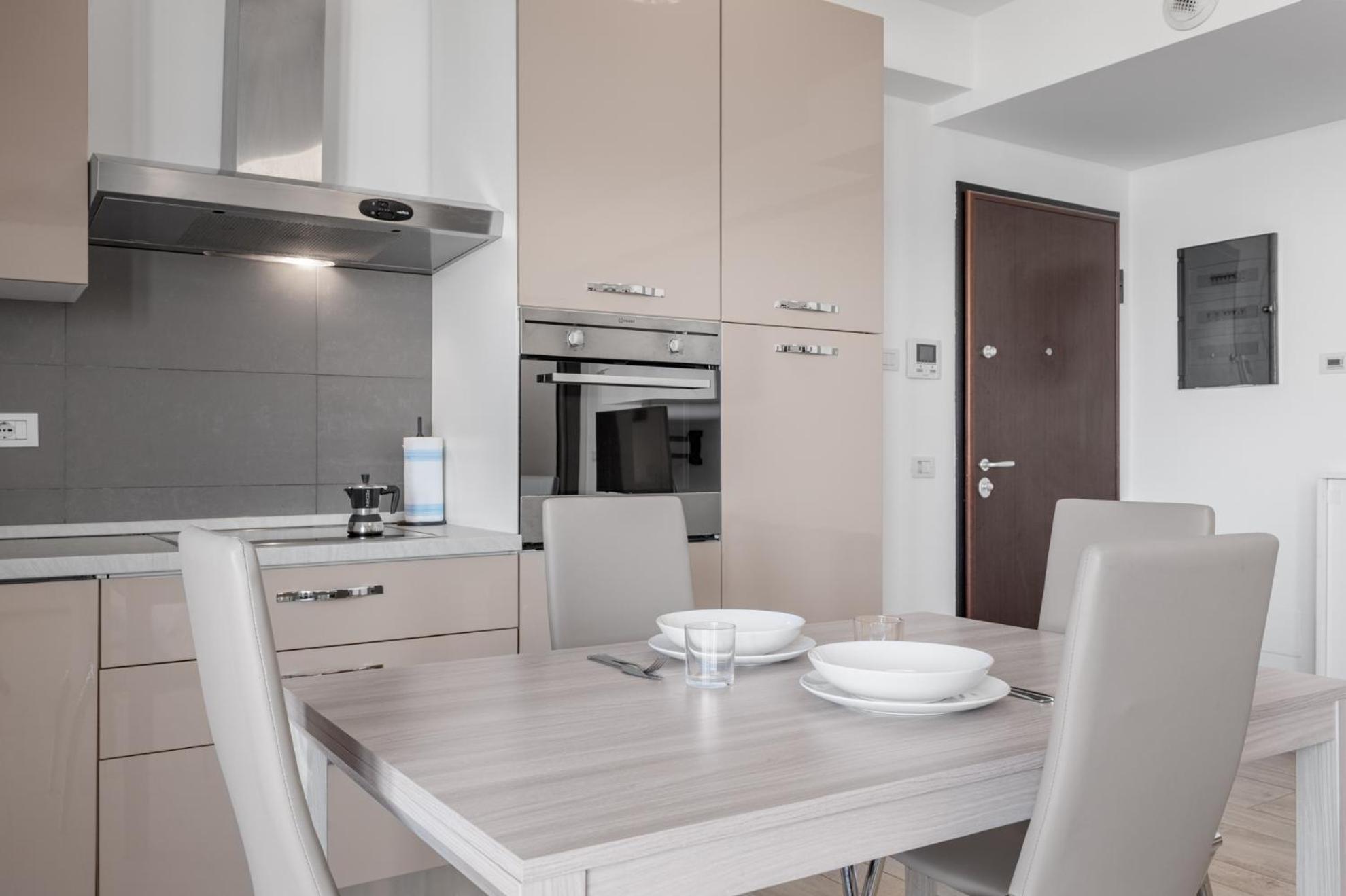Appartement Monolocale Con Balcone Self Check In Sempione *